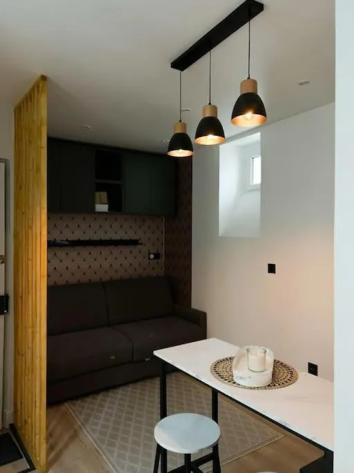 Studio Moderne - Canal St Martin Paris 0*,