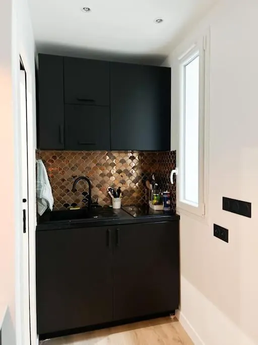 Studio Moderne - Canal St Martin Paris 0*,  France
